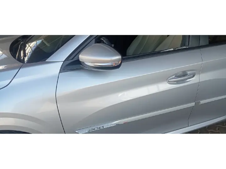 208 1.6 16V FLEX ACTIVE AT