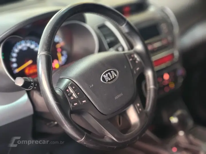 Sorento 2.4 16V 4x2 Aut.