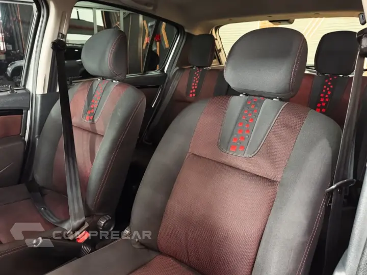 SANDERO 1.6 SL STEPWAY RIP CURL 16V FLEX 4P MANUAL