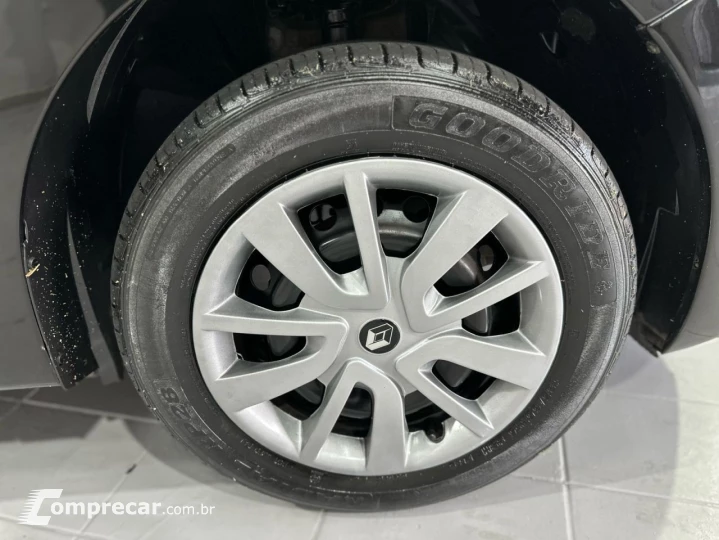 Sandero 1.0 16V 4P FLEX AUTHENTIQUE