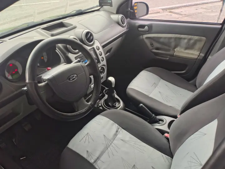 FIESTA 1.6 MPI CLASS HATCH 8V