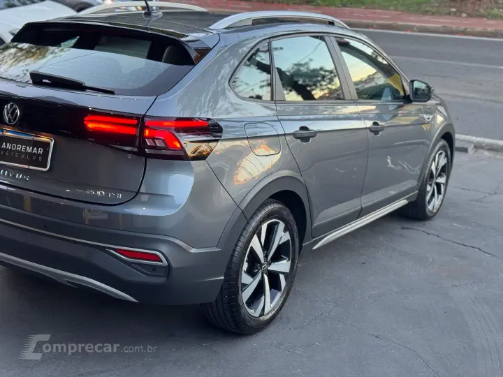 Nivus 1.0 200 Tsi Total Flex Highline Automático