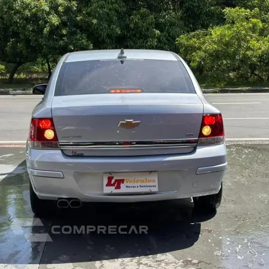 VECTRA SEDAN ELEGANCE