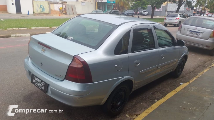 Corsa sedan Premium  completo 1.4
