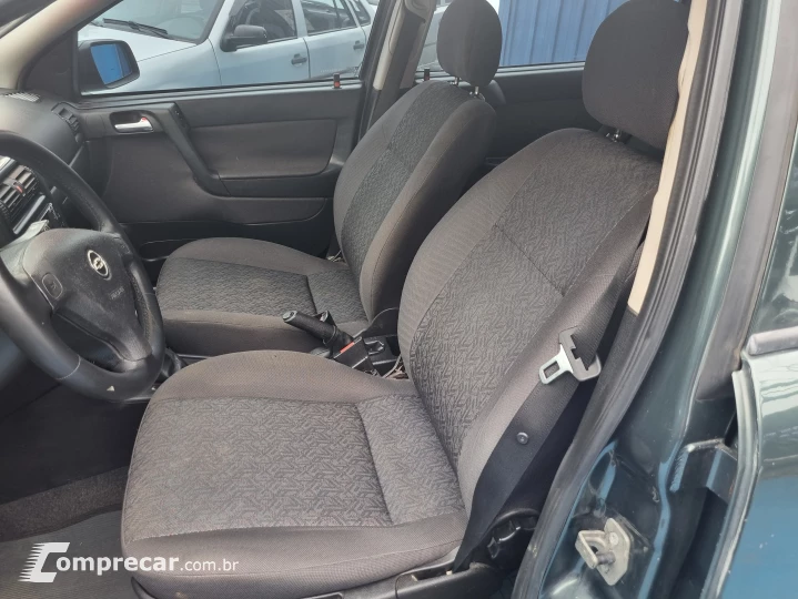 ASTRA 2.0 MPFI Advantage Sedan 8V