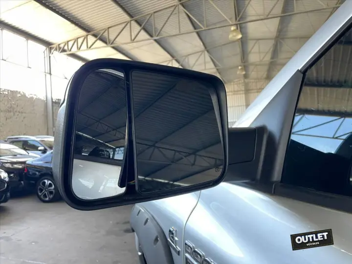 RAM 5.9 2500 SLT 4X4 CD I6 24V TURBO DIESEL 4P AU