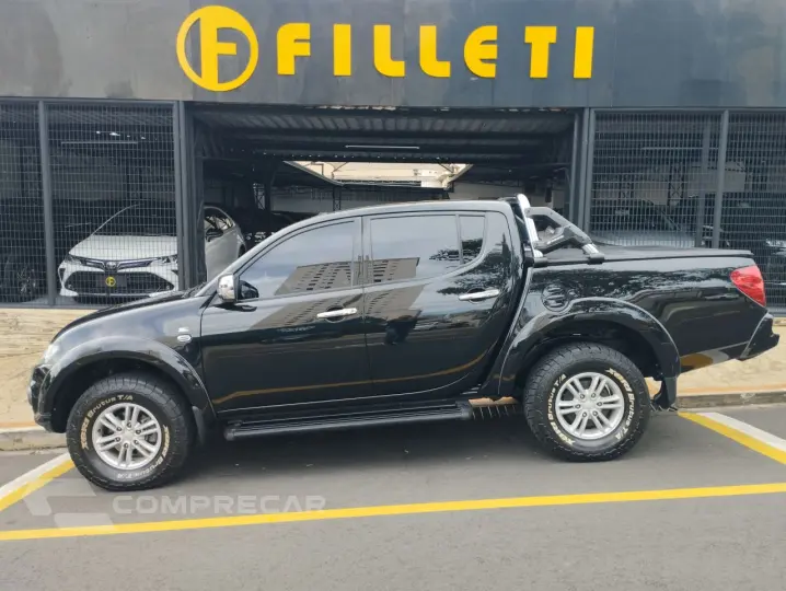L 200 Triton 3.5 V6 HPE 4X4 FLEX CABINE DUPLA
