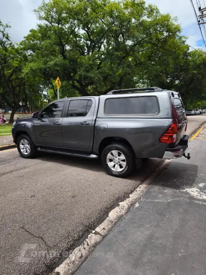 Hilux Caminhonete 2.7 16V 4P SRV FLEX 4X4  CABINE DUPLA AUTO