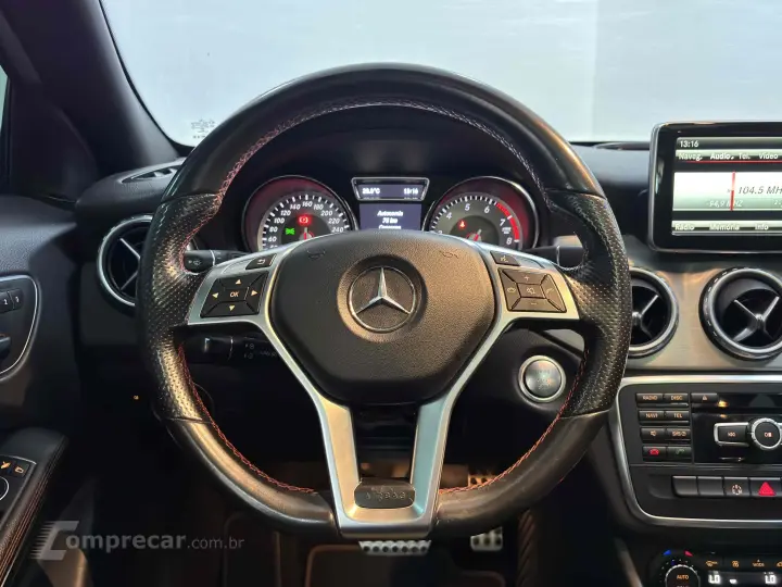 GLA 250 2.0 16V TURBO GASOLINA SPORT 4P AUTOMÁTICO