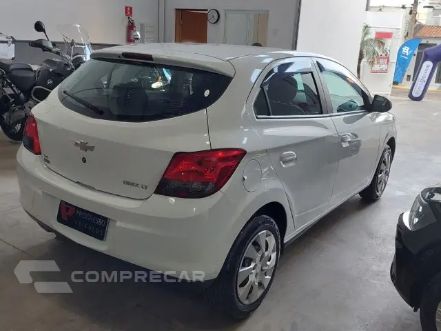 ONIX - 1.4 MPFI LT 8V 4P MANUAL