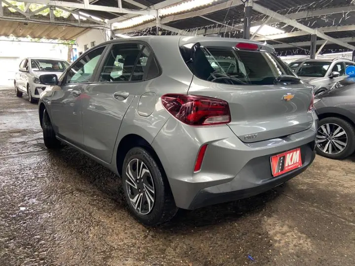 ONIX HATCH LT 1.0 12V FLEX 5P MEC.