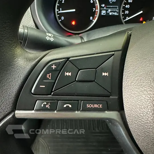 KICKS Sense 1.6 16V Flex Aut.