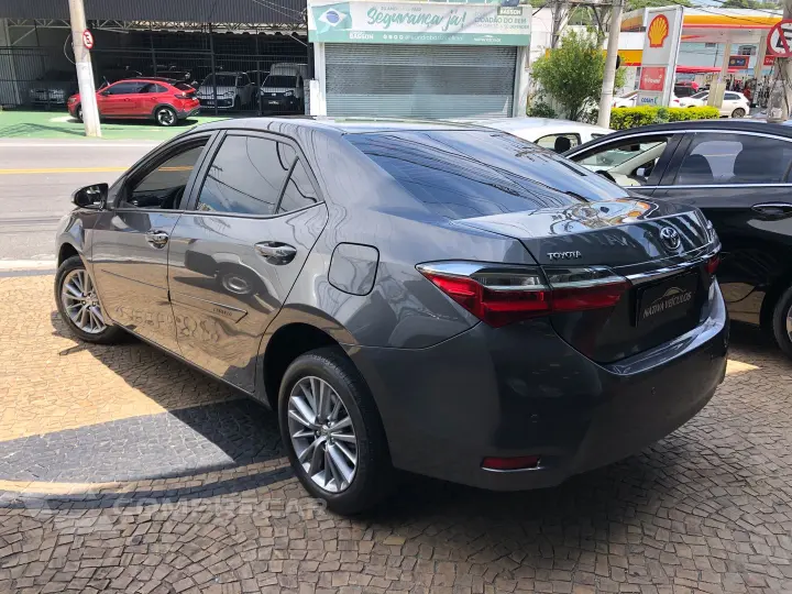 Corolla 1.8 Gli 16V Flex 4P Automático