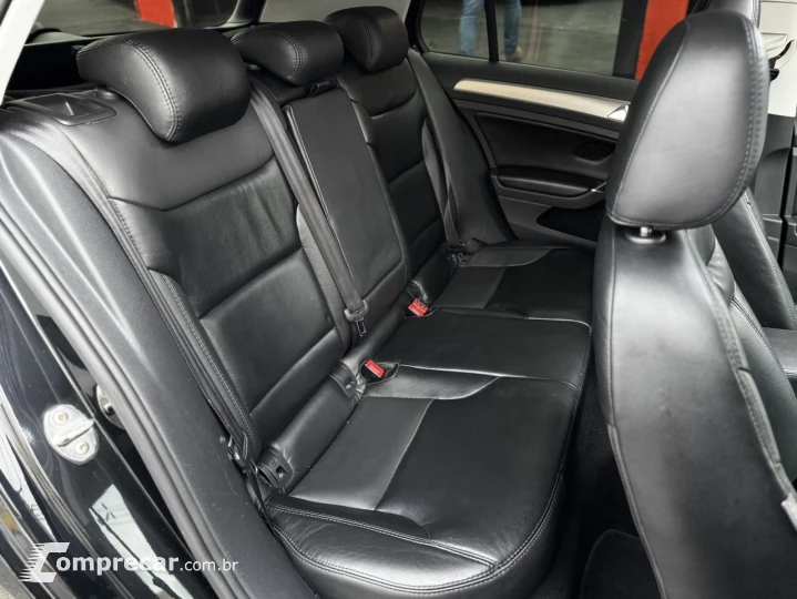 Golf Comfortline 1.4 TSI 140cv Aut.