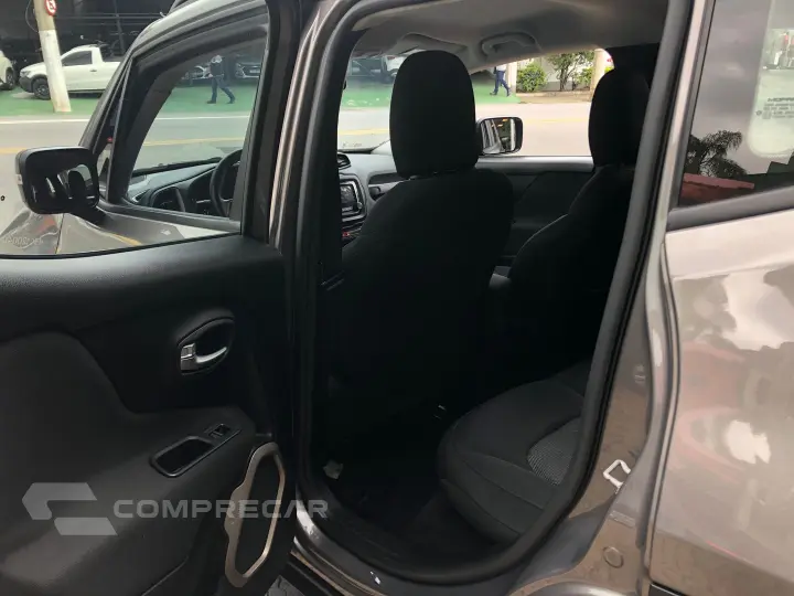 Renegade 1.8 16V Flex Sport 4P Automático