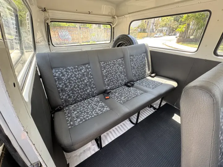 KOMBI 1.4 MI STD Lotação 8V