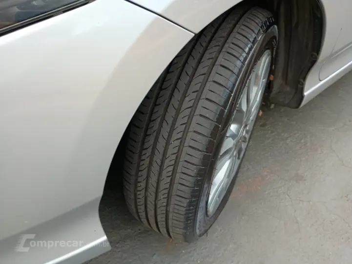 CITY 1.5 LX Sedan 16V