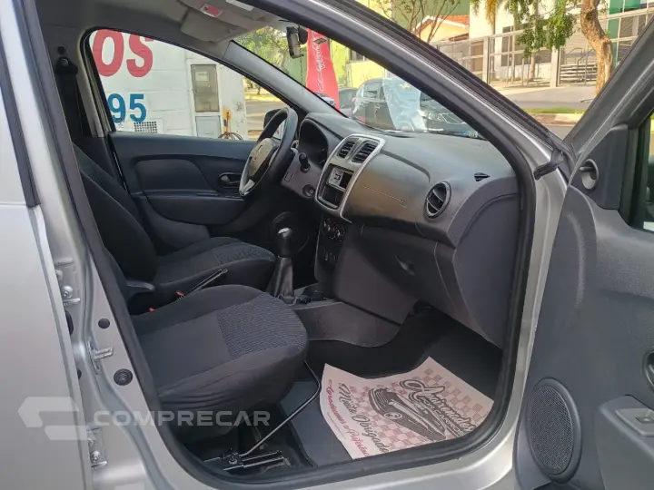 Renault Logan Authentique Flex 1.0 12V 4P