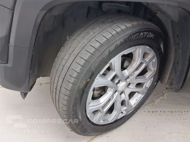 RENEGADE 1.3 T270 TURBO FLEX LONGITUDE AT6