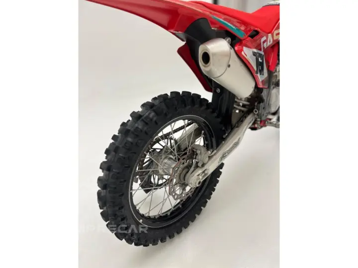 MC 450F