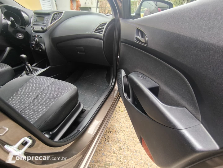 HB20 1.0 Comfort Plus 12V
