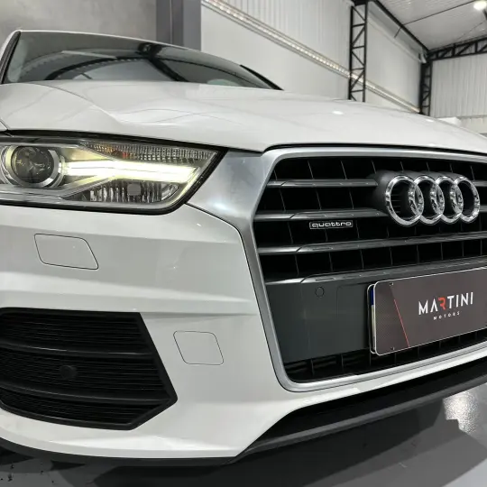 Q3 2.0 TFSI Quat. 211/220cv S-tronic 5p