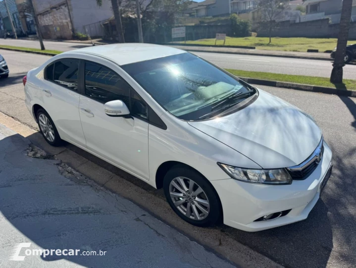 Civic Sedan LXR 2.0 Flexone 16V Aut. 4p