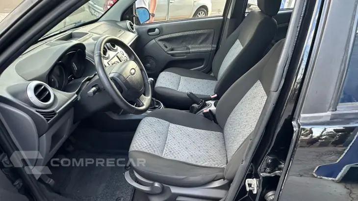 FIESTA 1.6 MPI Hatch 8V