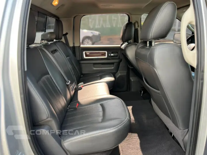2500 6.7 I6 Turbo Laramie CD 4X4