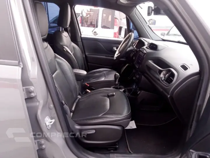 Renegade S T270 1.3 TB 4x4 Flex Aut.