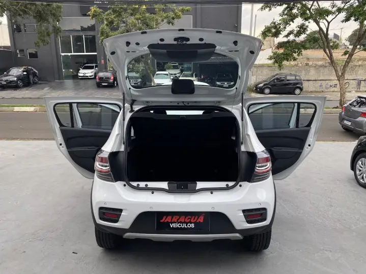 SANDERO 1.6 16V SCE Stepway ZEN