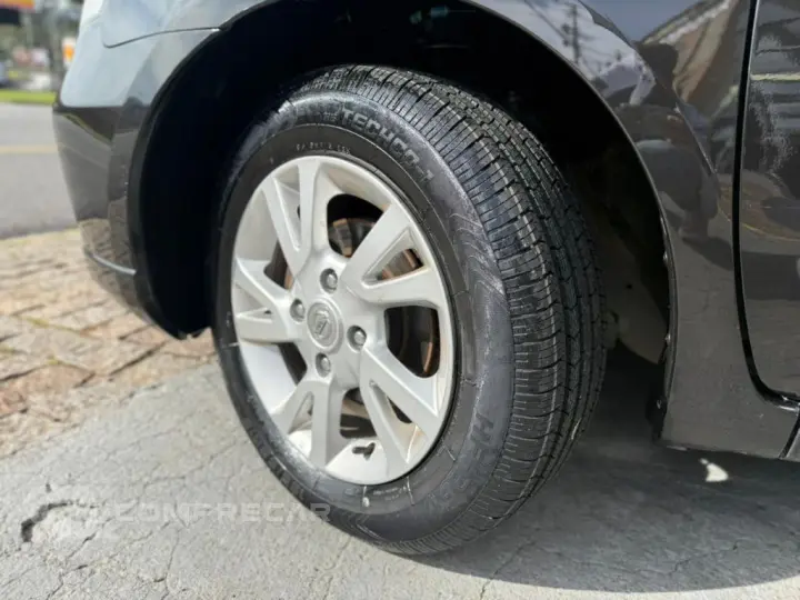 LIVINA 1.6 16V Flex Fuel 5p