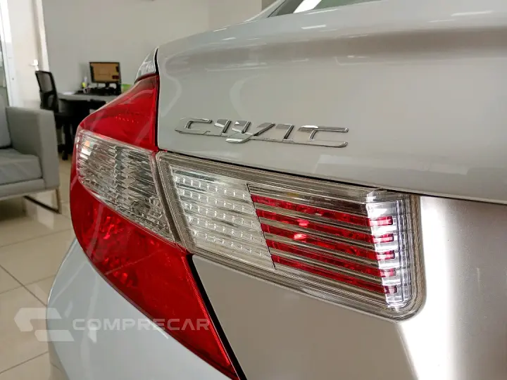 CIVIC 2.0 LXR 16V FLEX 4P AUTOMÁTICO