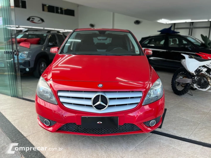 B 200 1.6 TURBO GASOLINA 4P AUTOMÁTICO