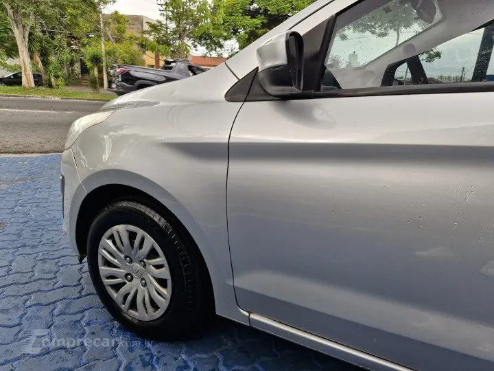 KA 1.0 TI-VCT FLEX SE SEDAN MANUAL