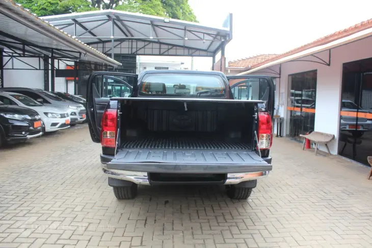Hilux Caminhonete 2.8 16V SRX 50 ANOS 4X4 TURBO DIESEL CABIN