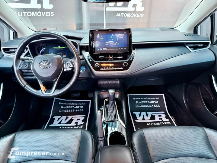 COROLLA 1.8 VVT-I Hybrid Altis
