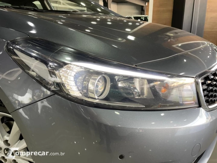 CERATO 1.6 SX 16V FLEX 4P AUTOMÁTICO