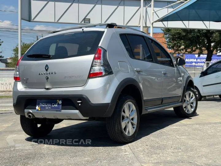 SANDERO STEPWAY Hi-Flex 1.6 16V 5p