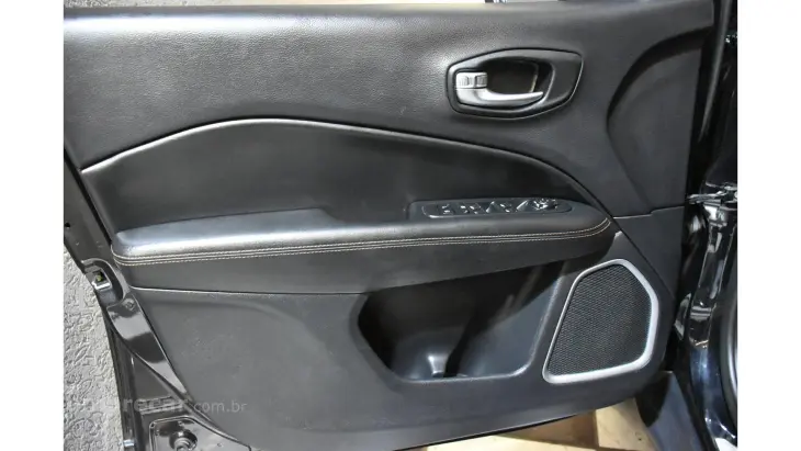 COMPASS - 2.0 16V LIMITED AUTOMÁTICO