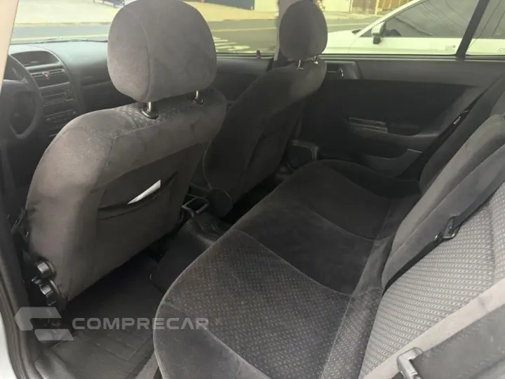 Astra Sed. Advant. 2.0 8V MPFI FlexP. 4p