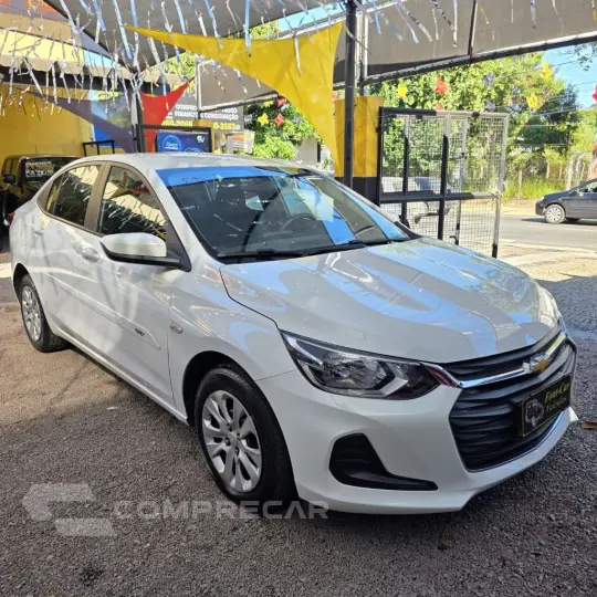 ONIX SEDAN Plus LT 1.0 12V Flex 4p Mec.