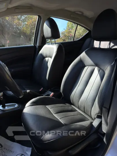 VERSA 1.6 16V Unique