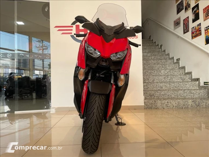 XMAX 250 CONNECTED ABS