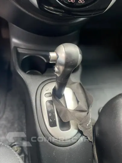 VERSA 1.6 16V Unique