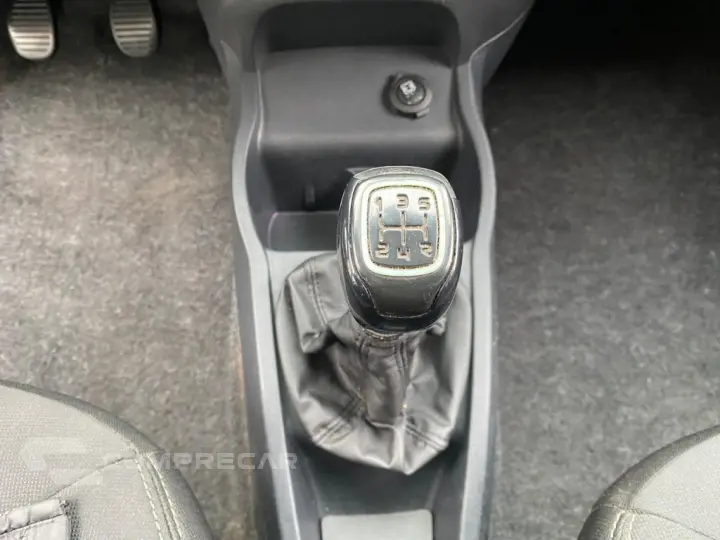 UNO 1.0 FIRE FLEX ATTRACTIVE MANUAL