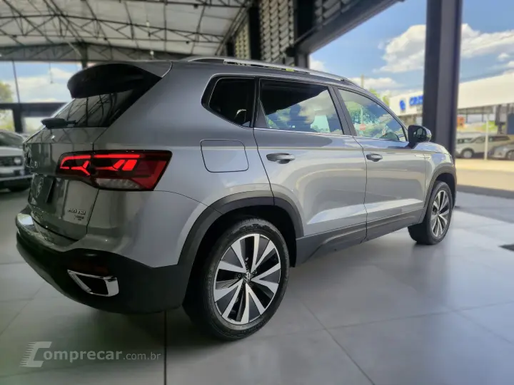 TAOS 1.4 250 TSI TOTAL FLEX HIGHLINE AUTOMÁTICO