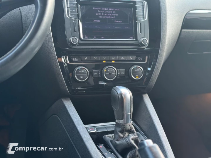 JETTA Highline 2.0 TSI 16V 4p Tiptronic