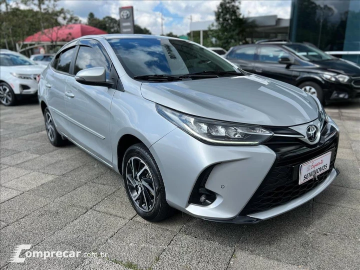YARIS 1.5 16V FLEX SEDAN XLS CONNECT MULTIDRIVE