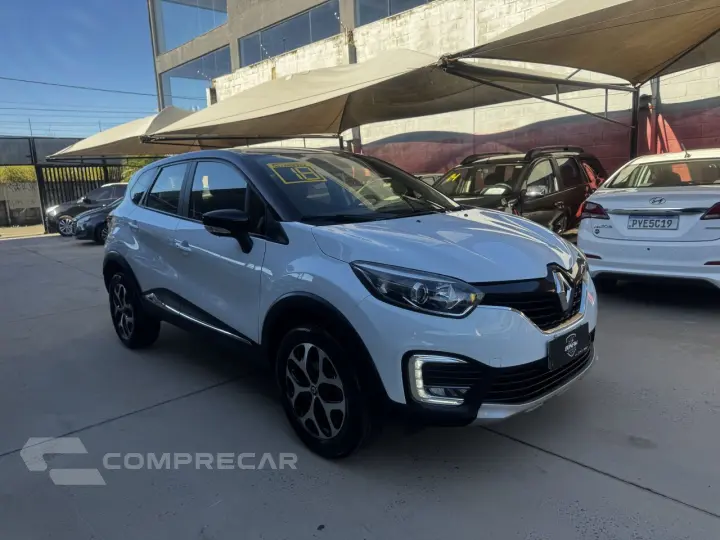 Captur 1.6 16V 4P FLEX SCE INTENSE X-TRONIC CVT